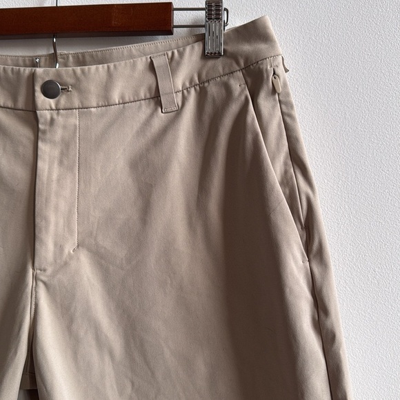 Lululemon Commission Classic-Fit Short 9" *Warpstreme - Picture 2 of 10